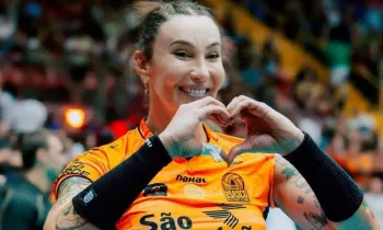 Jogadora de v�lei, Tifanny Abreu