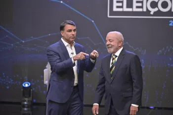 Lula e Fl�vio durante debate na Band (Foto: Renato Pizzutto/Band)