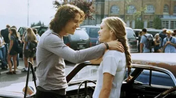 Julia Stiles e Heath Ledger em 10 Coisas que odeio em voc�