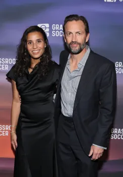 Marilee Fiebig e Andrew Shue confirmaram o noivado ap�s os exes, Amy Robach e T.J. Holmes, se casarem. Foto: Getty Images