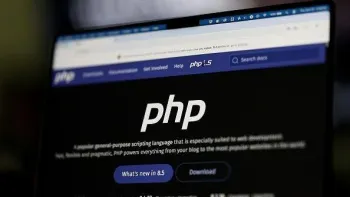 Falhas recentes foram identificadas na popular linguagem de programa��o PHP, usada em um vasto n�mero de sites em todo o mundo. Imagem: Getty Images