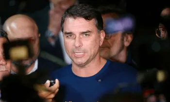 A repercuss�o ocorre em meio � tens�o pol�tica provocada pelo resultado das elei��es brasileiras ALBARI ROSA / AFP