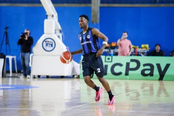 Domnick Bridgewater em a��o
