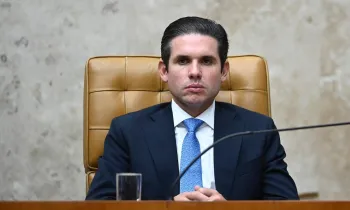 Motta foi questionado em entrevista � imprensa sobre a declara��o do ministro da Secretaria de Rela��es Institucionais, Jos� Guimar�es. TON MOLINA/FOTOARENA/ESTAD�O CONTE�DO