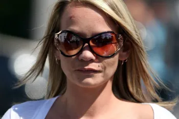 Tina Nash foi cegada em abril de 2011 após ser atacada por seu ex-parceiro (Imagem: Adam Gray / SWNS)