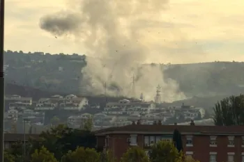 Cena da explos�o perto da cidade de Granada, na Espanha (Imagem: X)