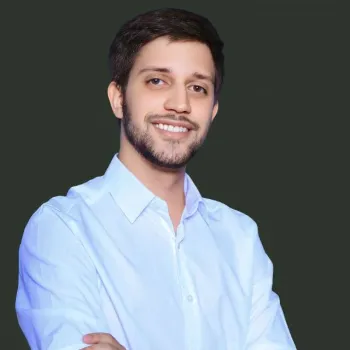 Projeto Conex�o ENEM da Escola Dep. Emanuel Pinheiro promove aul�o de F�sica com Adriano Carvalho