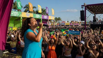 Ana Carolina se apresenta em Manaus, enquanto festivais folcl�ricos celebram a cultura e tradi��es brasileiras nesta semana.