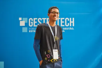 Evento sobre inova��o digital em S�o Paulo destaca avan�os em IA e regulamenta��o tecnol�gica, impactando o futuro das startups e da privacidade de dados. (Pexels)