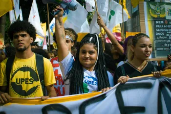 L�deres do G7 discutem tens�es geopol�ticas e apoio � Venezuela ap�s terremotos devastadores, destacando a crise humanit�ria e suas consequ�ncias. (Pexels)