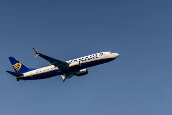 Vista panor�mica de um aeroporto moderno no Brasil com aeronaves da LATAM e GOL em opera��o, destacando a expans�o das linhas a�reas e infraestrutura de transporte. (Pexels)