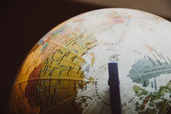 L�deres do G7 se re�nem em Paris para discutir com�rcio global e tens�es geopol�ticas em meio a conflitos internacionais. (Pexels)