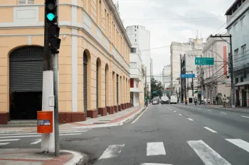 Infraestrutura tecnol�gica de ponta e centros de inova��o em Vit�ria com foco em IA e conectividade 6G. (Pexels)