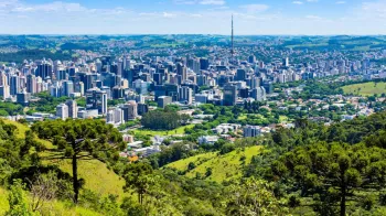 Foto ilustrativa de Curitiba (IA)
