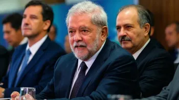 Foto ilustrativa: Datafolha: Lula abre vantagem em MG e cresce em SP, onde empata com Fl�vio; senador lidera no Rio (IA)