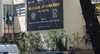 Homem que vendia salgados � executado a tiros ao lado de escola no Rio