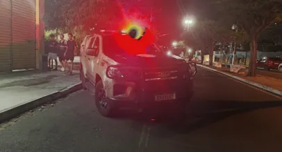 Jovem � morto a tiros em rua movimentada de Jacobina, no interior da Bahia
