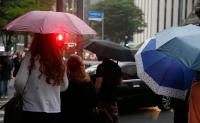 Chuva e vento forte devem atingir S�o Paulo no dia da elei��o