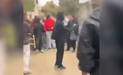 Adolescente de 15 anos � preso por lan�ar fogo no rosto de mulher em protesto na Fran�a