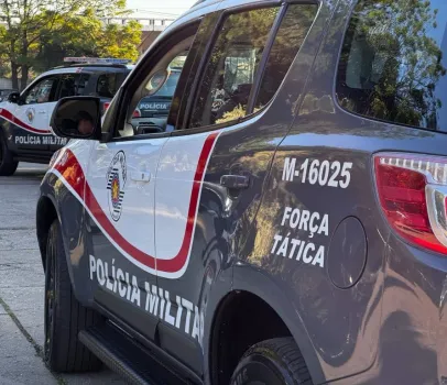 PM de SP pega mais de 100 tijolos de maconha e quase R$ 250 mil em a��o contra tr�fico em Guarulhos