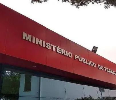 Gari morre ap�s cair de caminh�o de lixo em Itoror� e MPT abre investiga��o