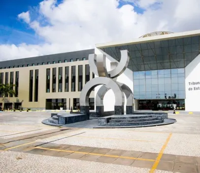 Desembargador quer anular promo��o de juiz a desembargador por falta de mulheres na Justi�a da Bahia