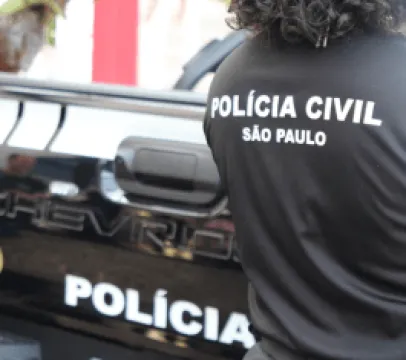 Homem � preso ap�s matar esposa e ferir outras 4 pessoas na Grande SP
