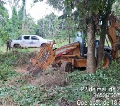 Fazendeiro preso por destruir mata perto de rio em Mato Grosso