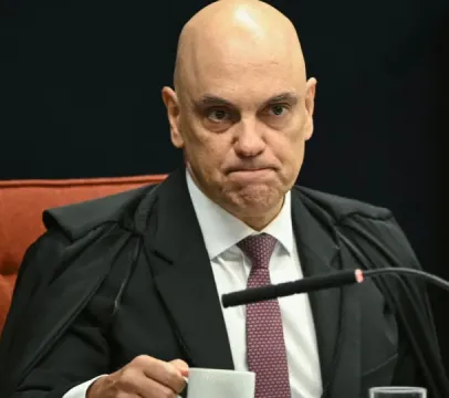 Aliados de Fl�vio Bolsonaro pedem aos EUA novas san��es contra Alexandre de Moraes