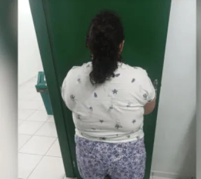 Mulher que se passava por menina de 12 anos � presa por golpe em SC