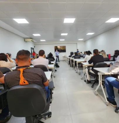 Pontos focais do PADIS-MT participam de forma��o sobre implementa��o de pol�ticas educacionais