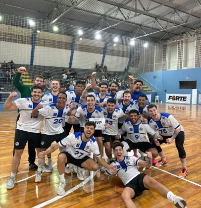 Pinheiros cresce no segundo tempo e vence o Itaja� pela Liga Nacional de Handebol