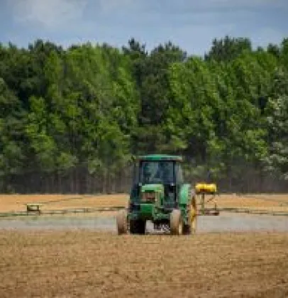 Agroneg�cio tem tecnologia, mas ainda perde efici�ncia na aplica��o de defensivos