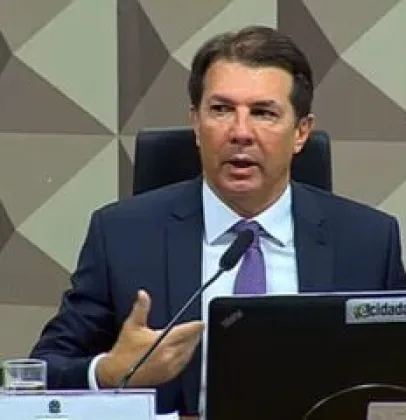 Prefeito de Cuiab� pede desculpas a deputada por fala pol�mica