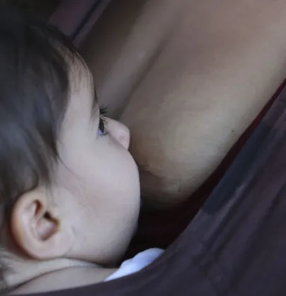 Amamentar faz bem para o cora��o da m�e
