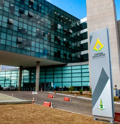 Sess�o na CLDF dura s� 18 minutos e exp�e aus�ncia de deputados