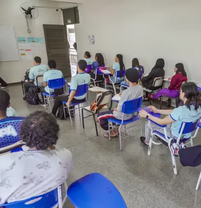 P�-de-Meia paga hoje a quinta parcela para alunos de julho e agosto