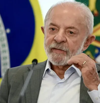 Advogados de banqueiro negam pagamento de R$ 30 milh�es para filmar Lula