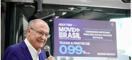 Move Brasil completa um m�s com R$ 1,9 bi em cr�ditos aprovados para compra de caminh�es
