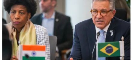 Brasil e �ndia buscam coopera��o para produ��o de medicamentos e sa�de digital