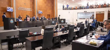 Deputados aprovam projeto do Governo que cria Gabinete de Enfrentamento � Viol�ncia Contra as Mulheres