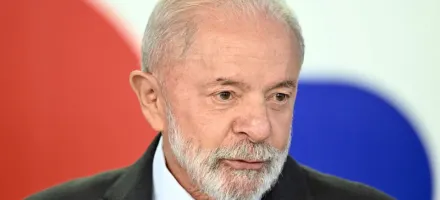 Voc� n�o precisa governar para os ricos e para quem ganha bem e pode se virar sozinho, diz Lula