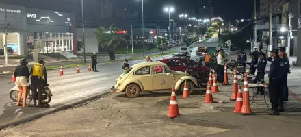 Opera��o Lei Seca prende cinco pessoas e remove 56 ve�culos em Cuiab�