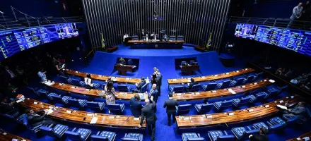 �PL do Calote dos Partidos� chega ao Senado Federal e, se aprovado, valer� para as elei��es deste ano