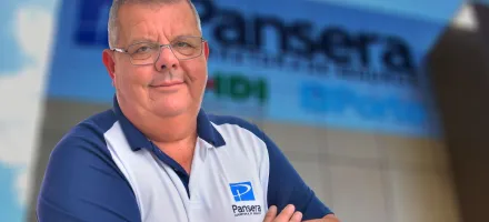 M�quinas agr�colas modernas viram aliadas na prote��o do campo
