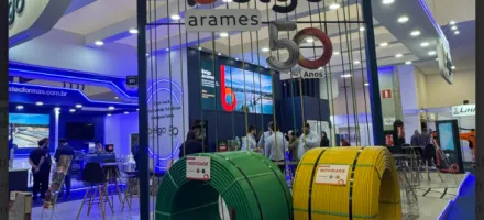 Belgo Arames anuncia parceria com a AltoQi durante a Concrete Show 2026