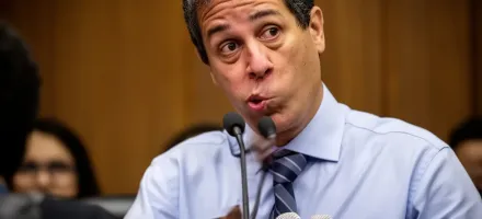 Medeiros ironiza advers�rios: por que criticam se estou em �ltimo?