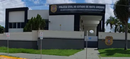 Polcia Civil desarticula ponto de trfico de drogas que ficava prximo a escolas