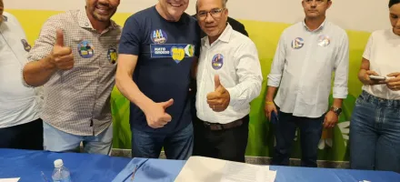 Presidente da C�mara de Porto Alegre do Norte, Vereador Deusimar Boroca, participa de encontro com governador e refor�a pauta do asfalto na regi�o do