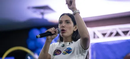 Candidata Janaina promete investir em turismo, escolas e hospitais na regi�o do Araguaia